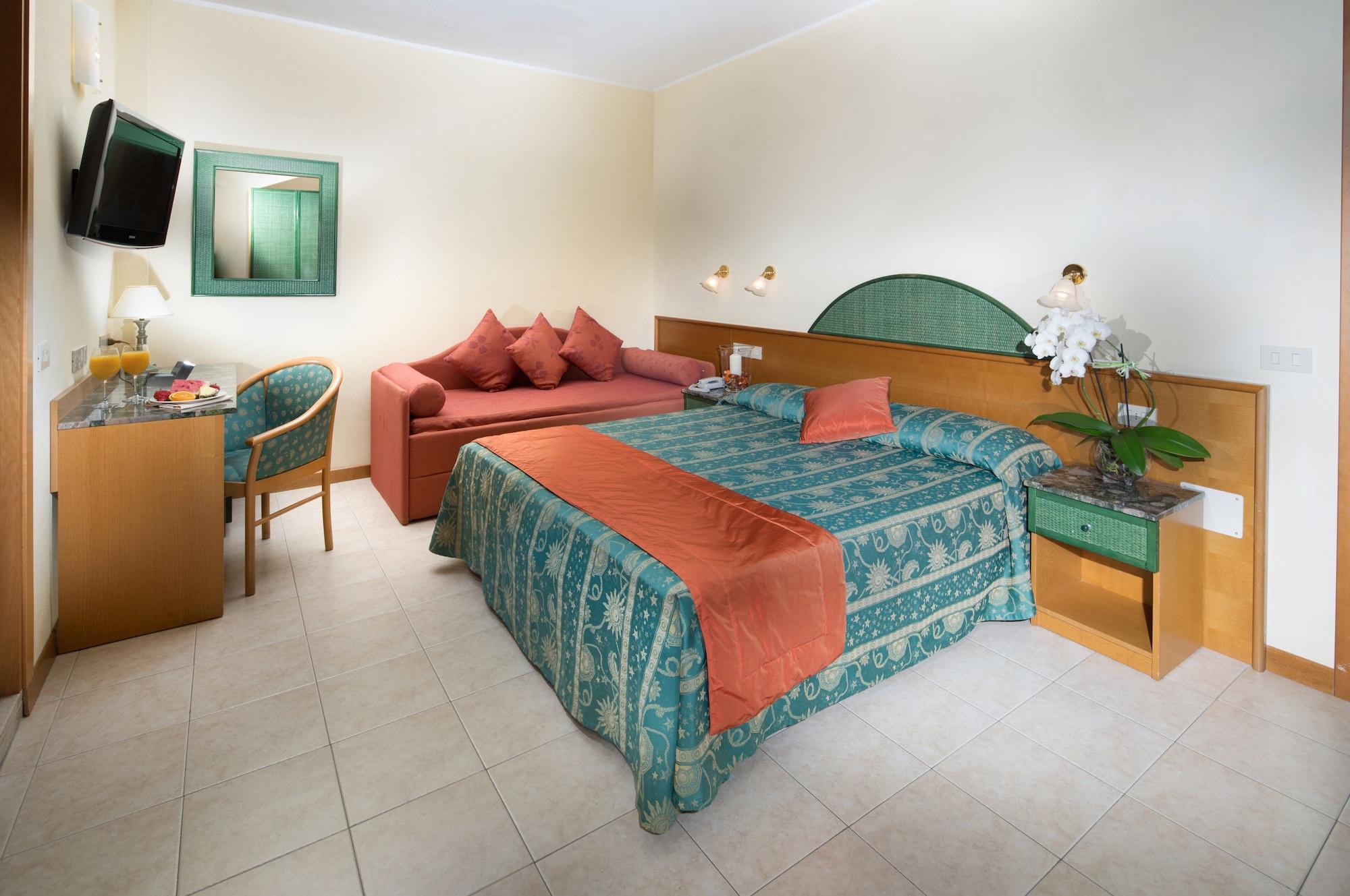 Hotel Bellevue Бибионе Экстерьер фото